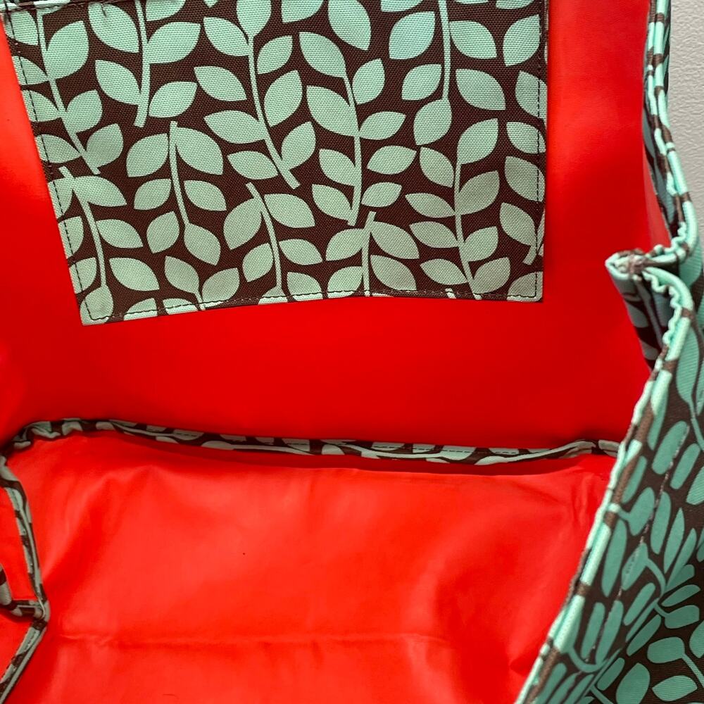 Vera Bradley Large Family Tote Shower Vines Bag Pool Beach Park NWT - Picture 3 of 6